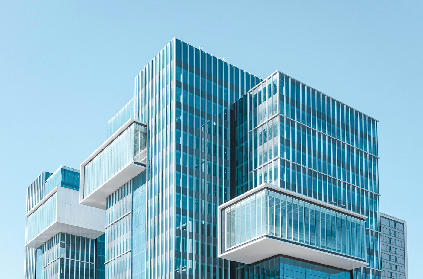 Contemporary office architecture and reflective glass façades